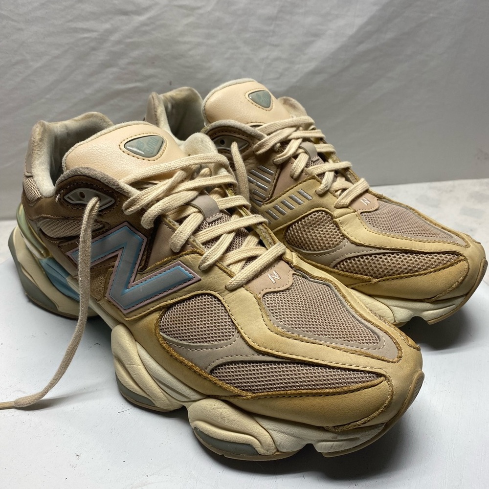 New Balance 9060 ‘Ivory Cream Pink Sand’ Suede Sneakers Men's Size 11 D U9060WCG